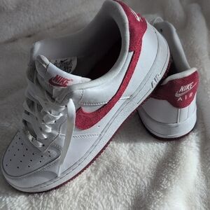 Nike White and Maroon Sneakers